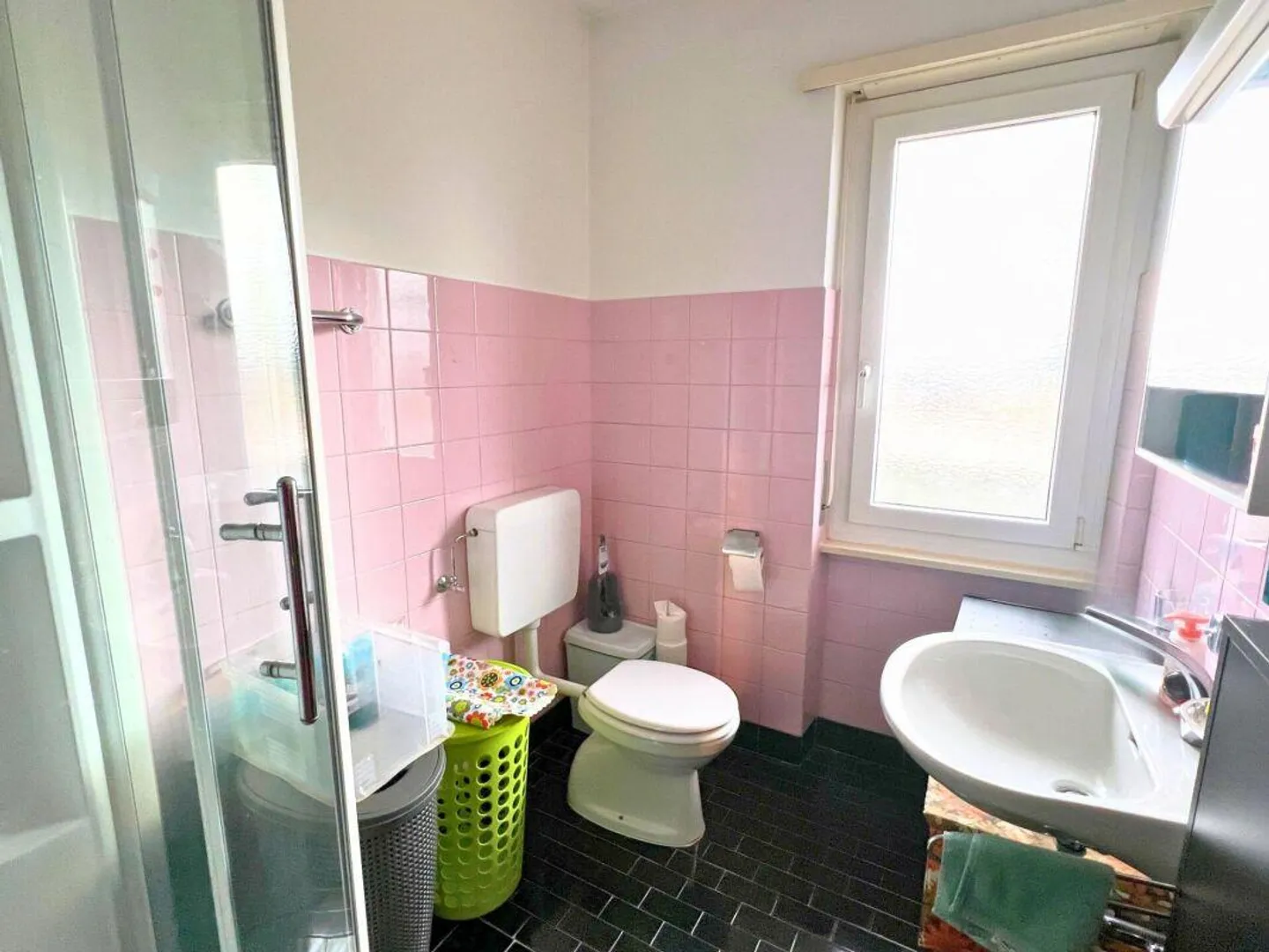 Maison individuelle ou jumelée intéressante dans un emplacement calme et verdoyant - Photo 17 sur 25