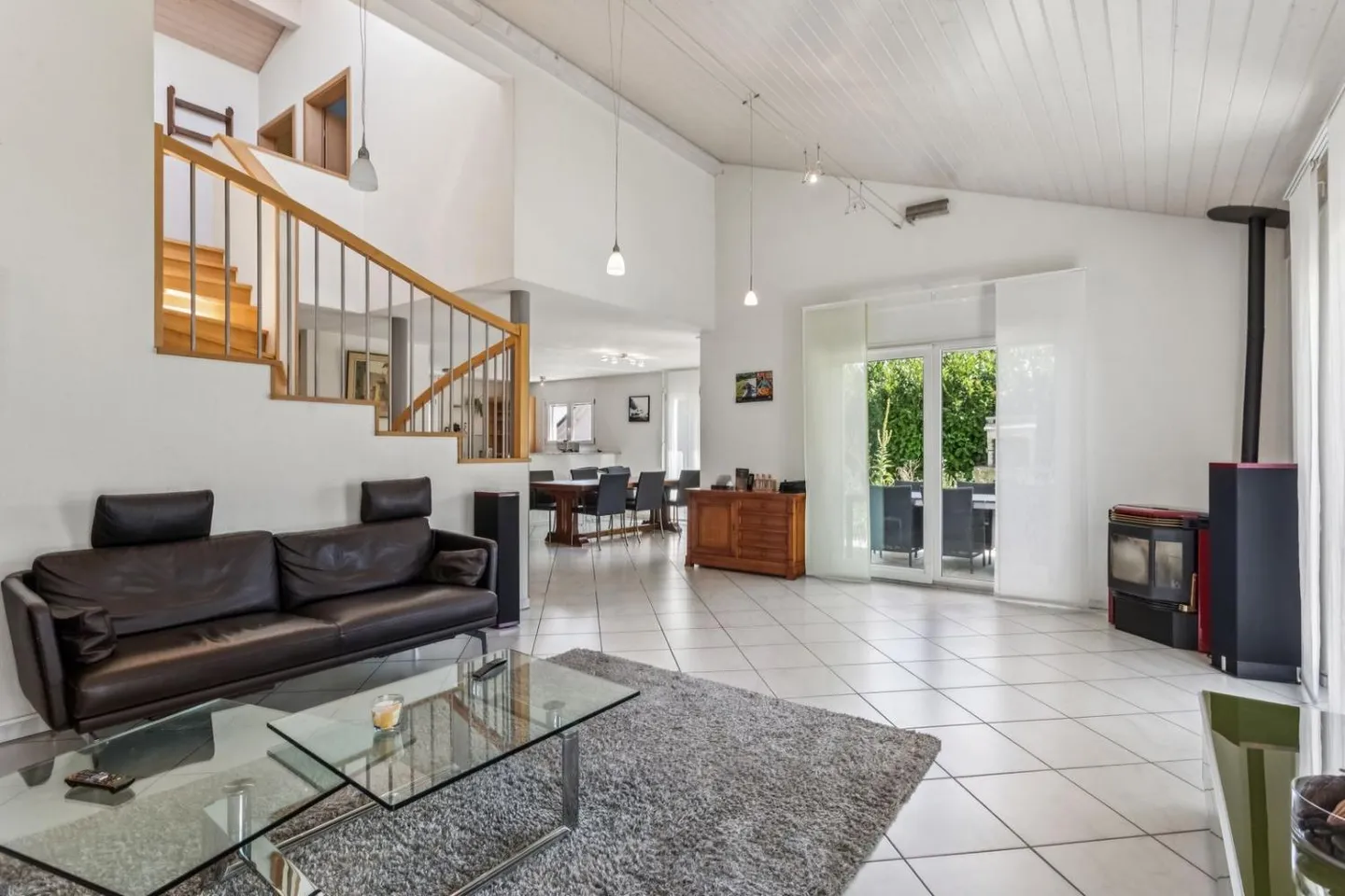 Charmante maison familiale avec piscine - Photo 2 sur 13