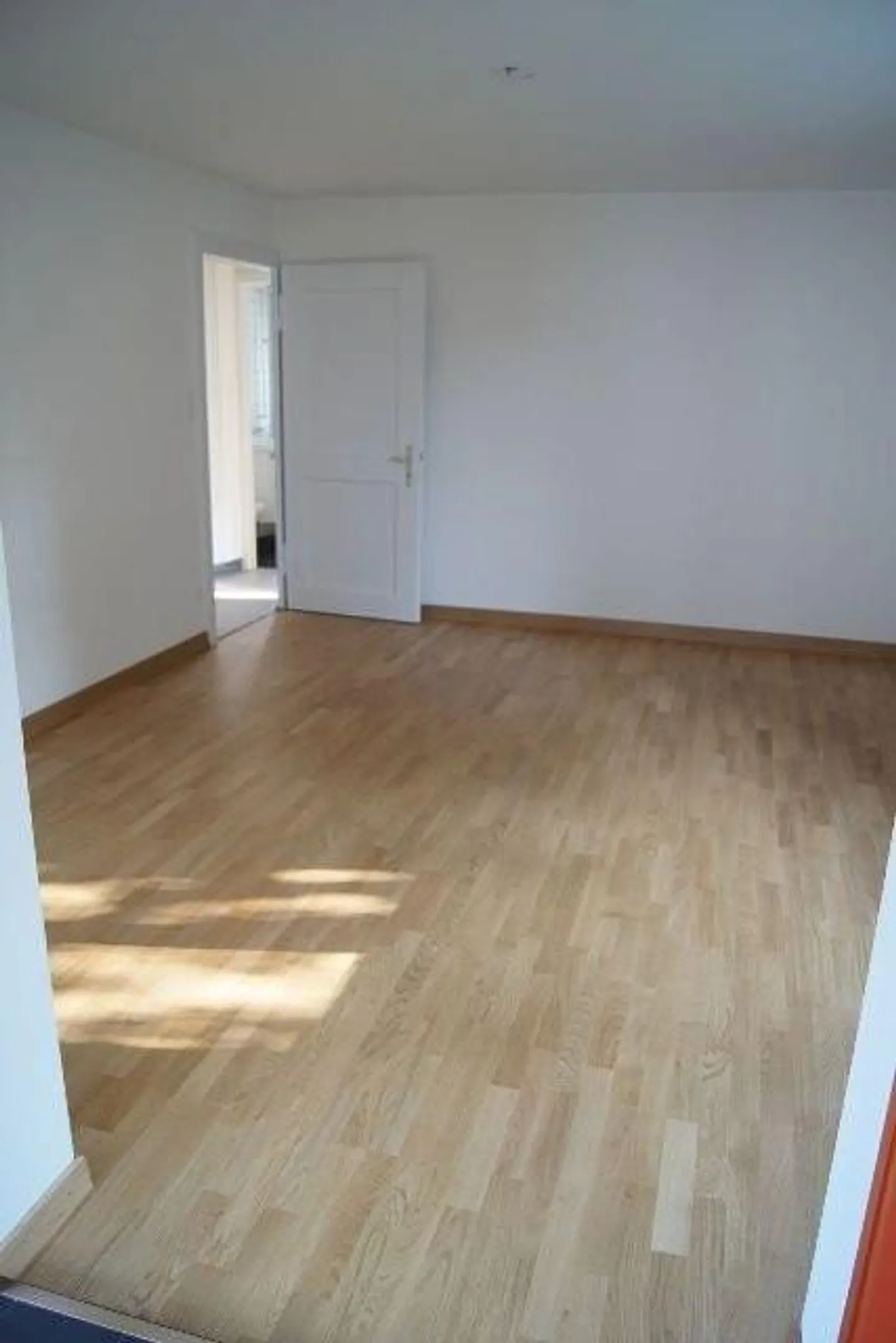 Appartamento affascinante con loggia riscaldata di 3 stanze - Foto 2 di 7