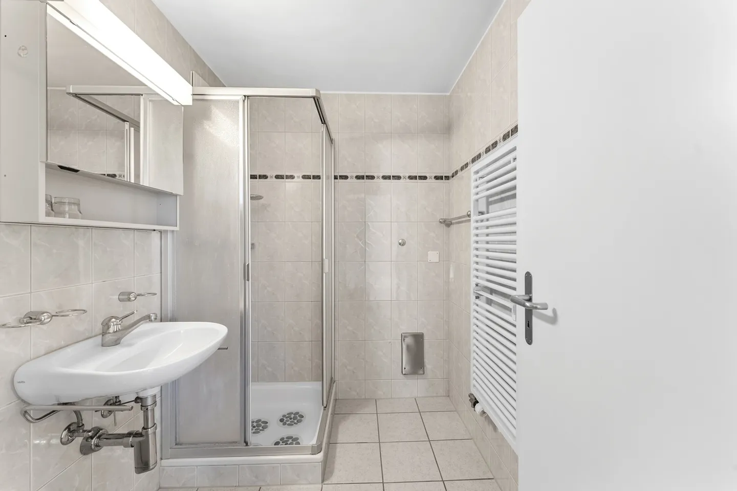 Appartamento 2.5 camere affascinante - Foto 7 di 9