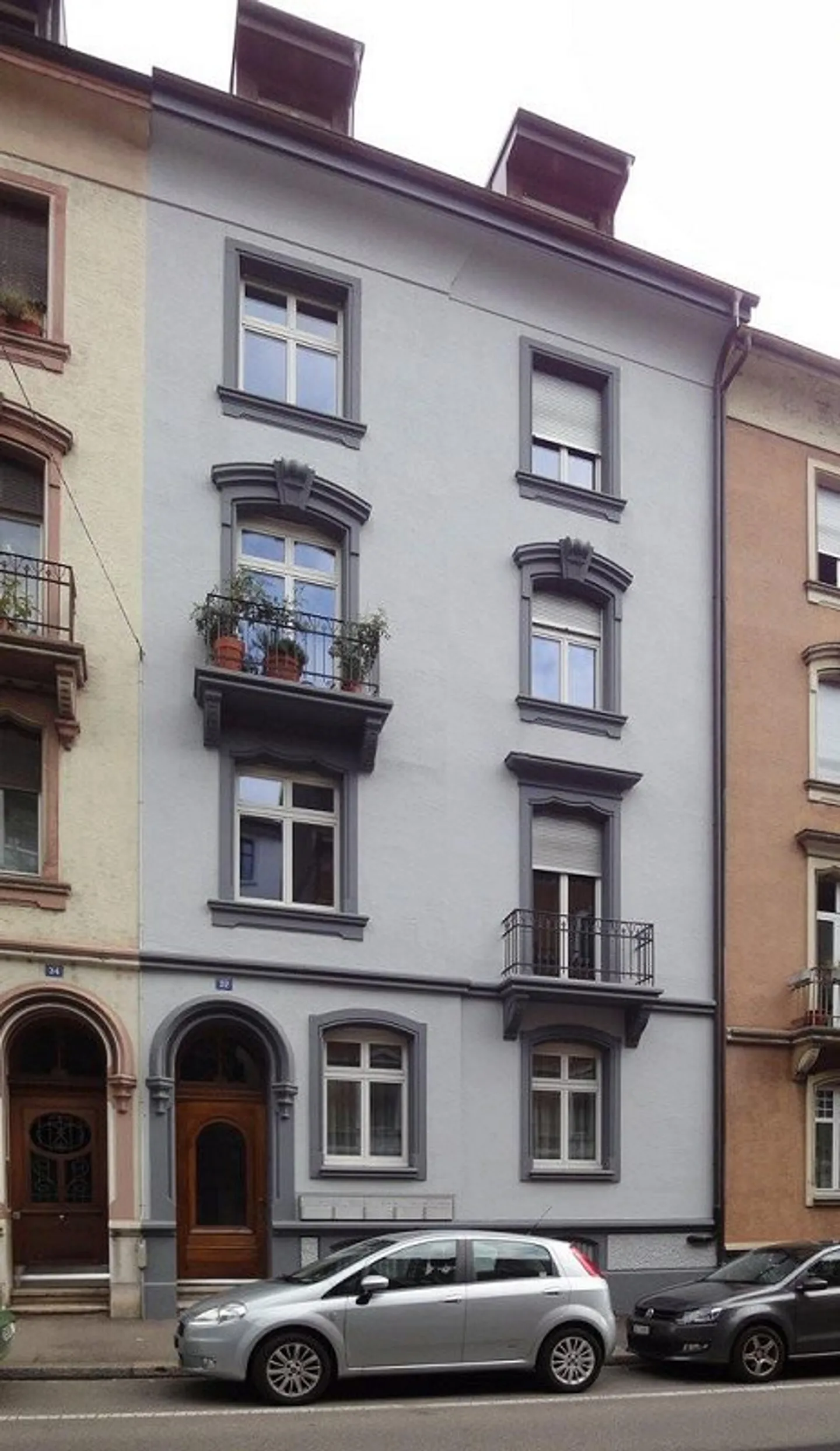 Edificio storico ristrutturato a St. Johann - Foto 1 di 8