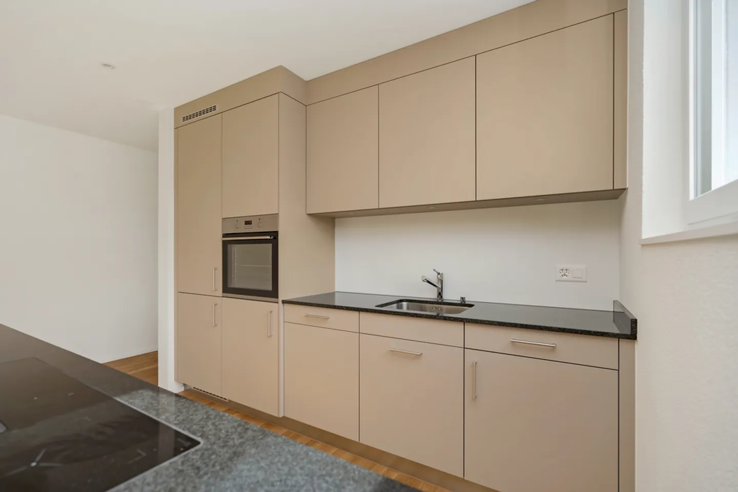 Appartement de 3,5 pièces de rêve dans l'idyllique Adlerweg - Photo 3 sur 11