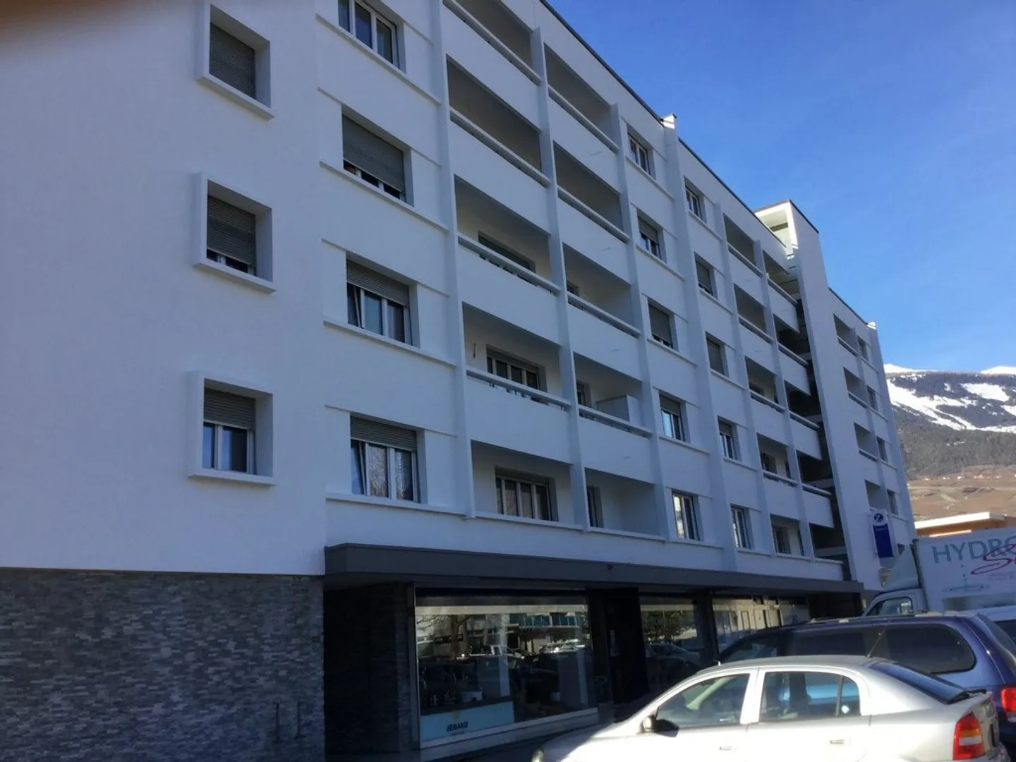 Außenparkplatz für Motorräder - Foto 1 von 1