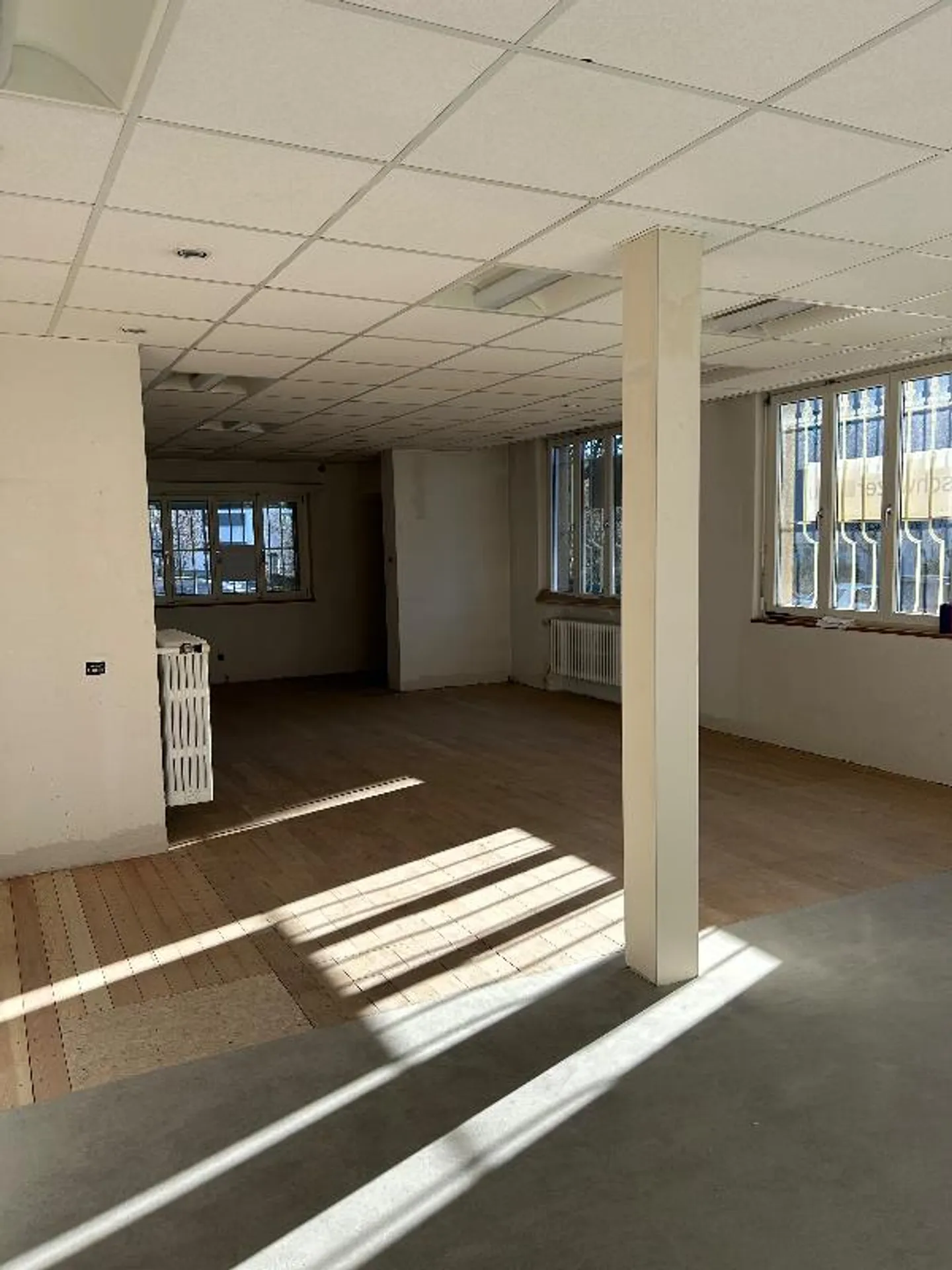 «Büro» - Foto 3 von 5