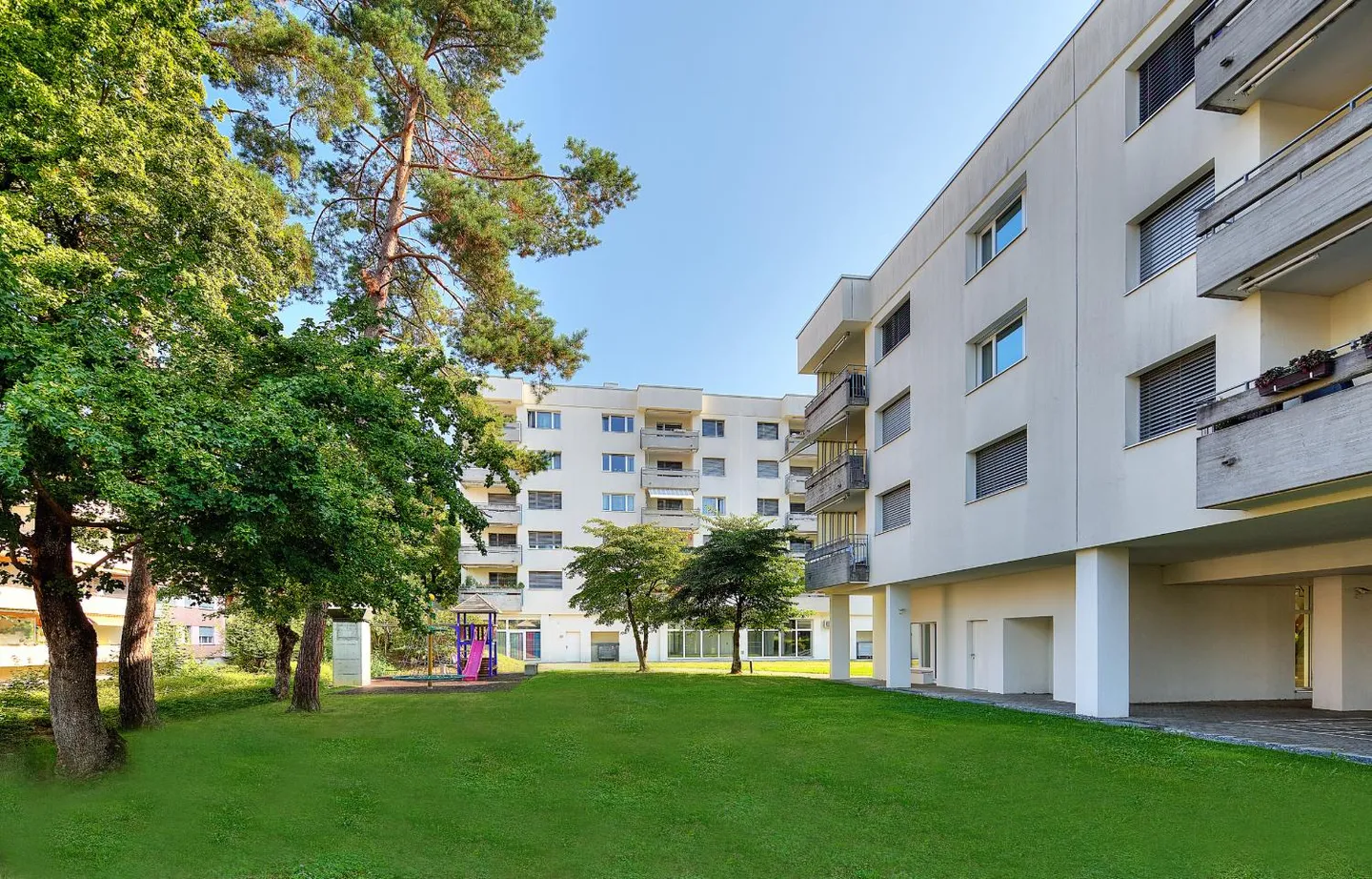Zentrale Wohnung mit Balkonen - Foto 1 von 11