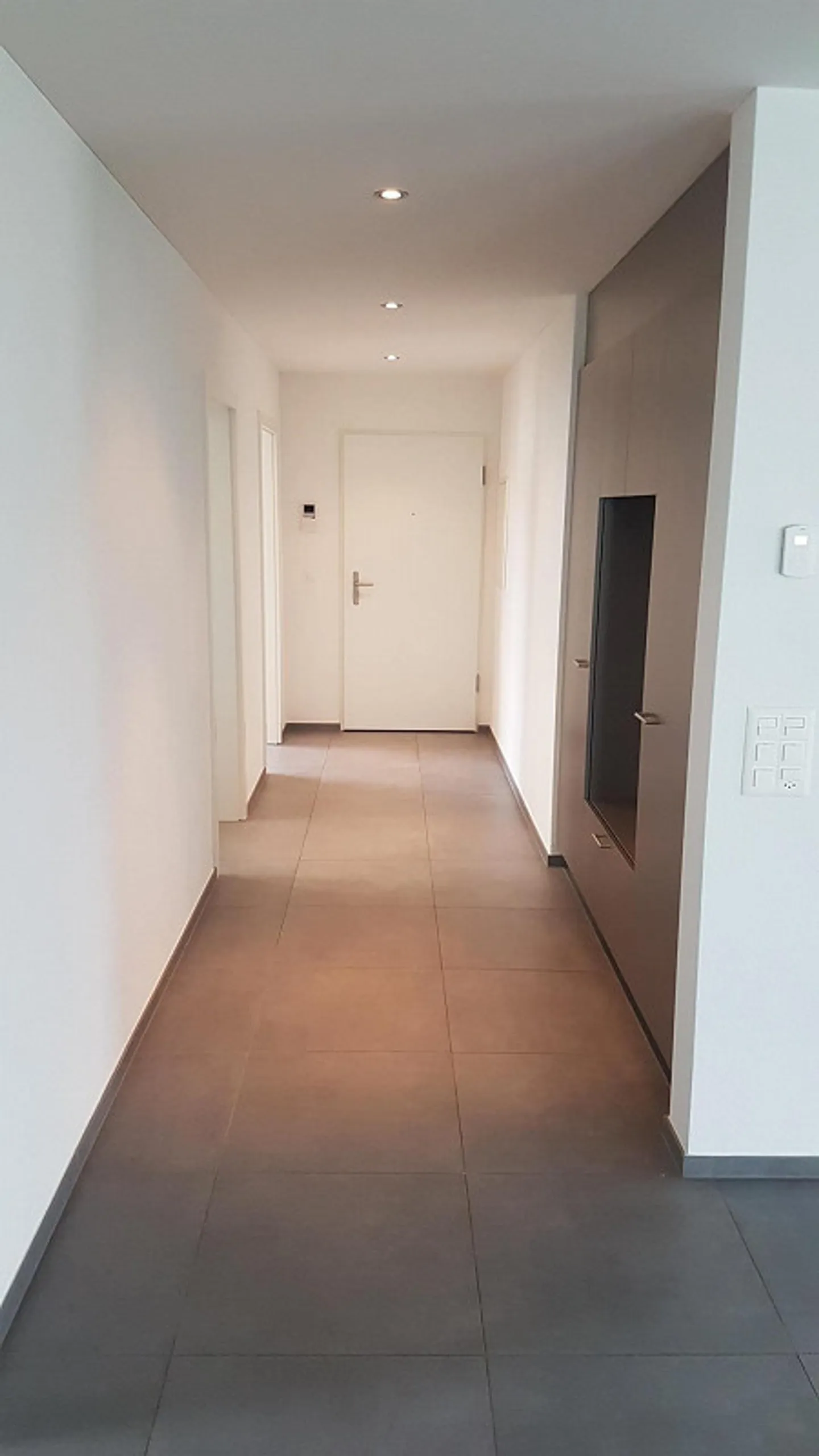 Helle 4.5-Zimmer Wohnung - Foto 3 von 8