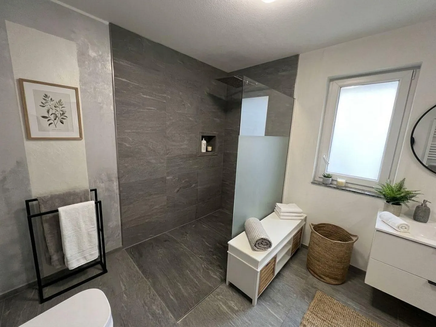 Maison individuelle avec 6,5 pièces, terrasses et jardin à Claro - Photo 7 sur 13