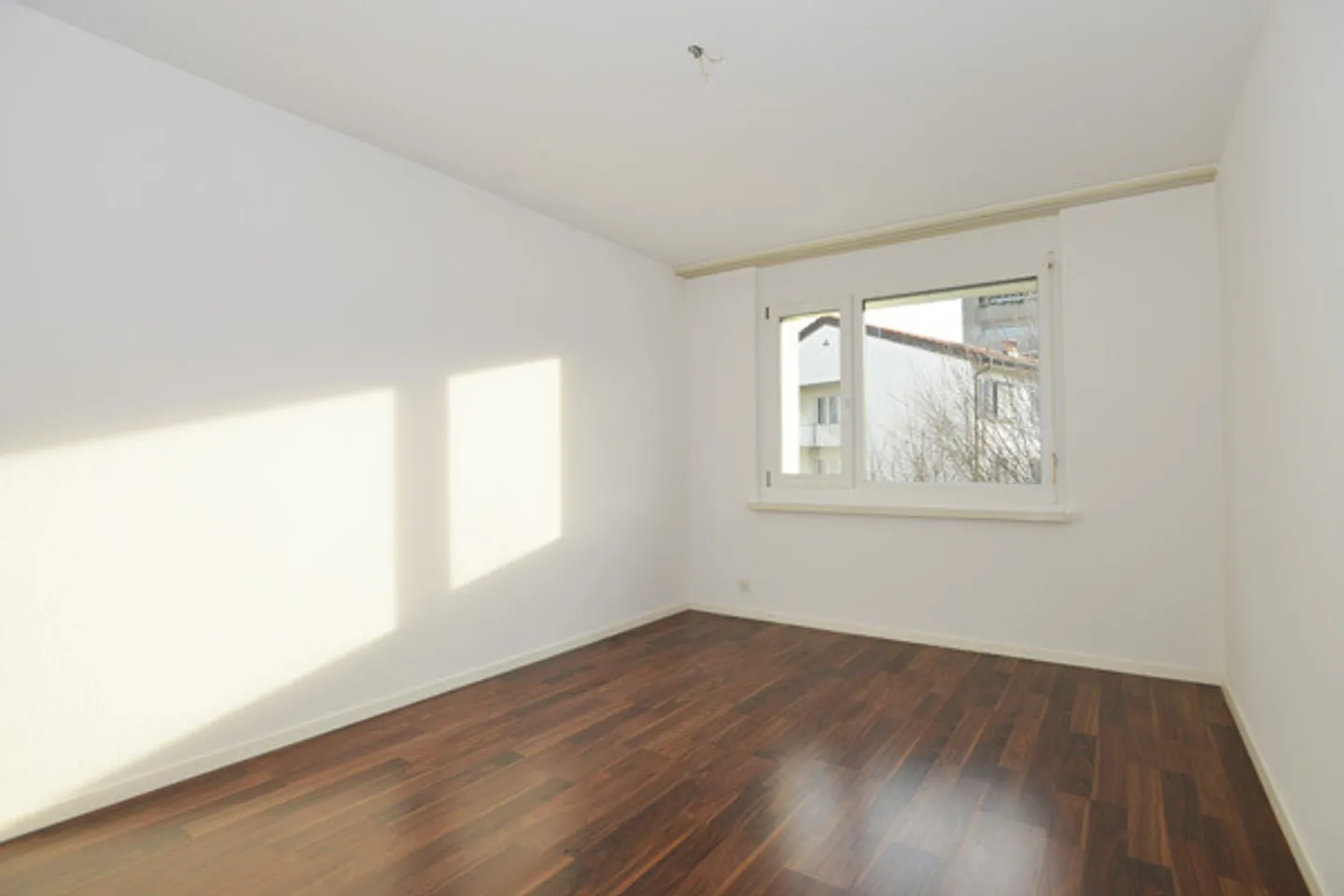 Zentrale Wohnung mit Balkonen - Foto 7 von 11