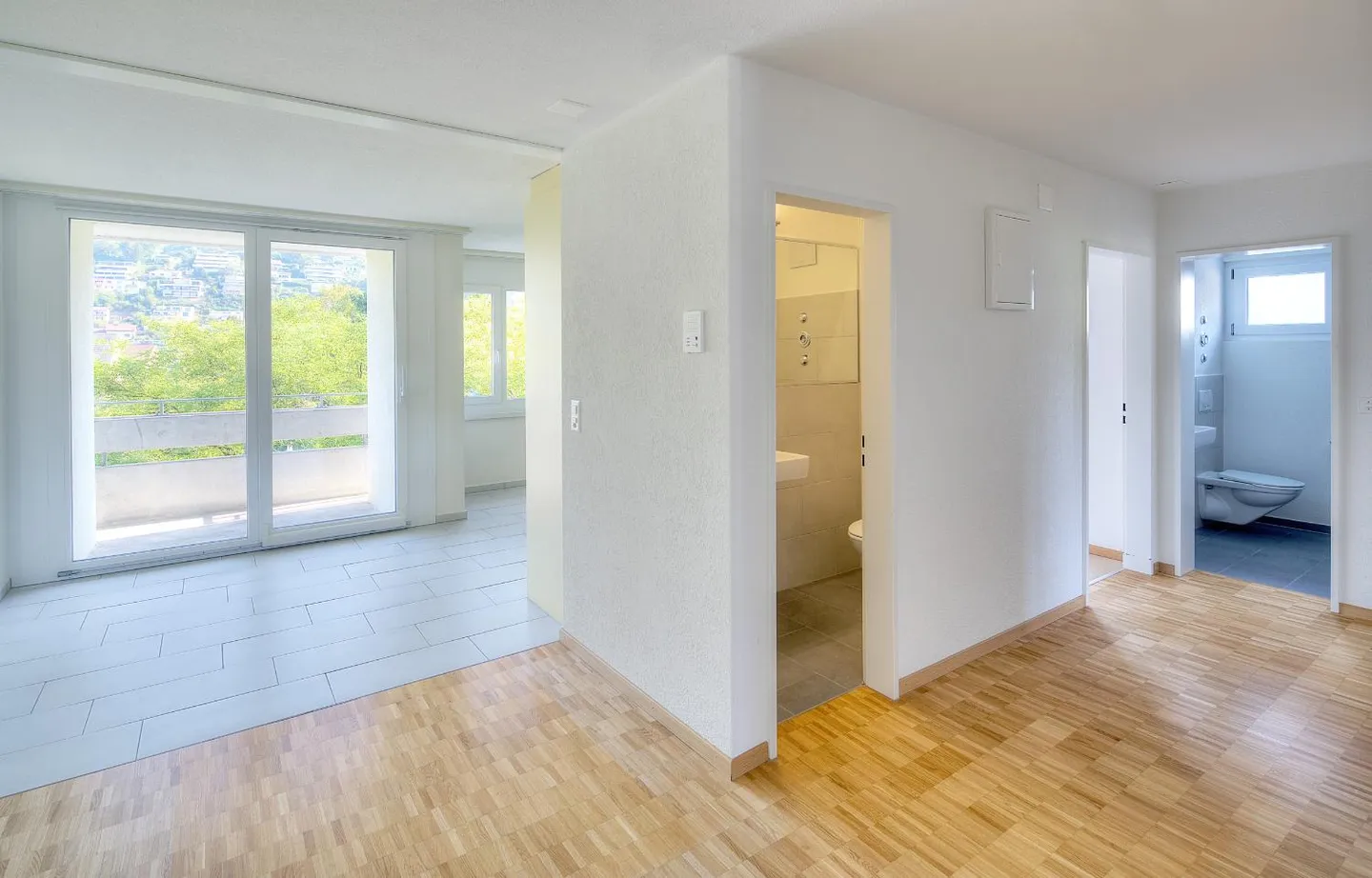 Zentrale Wohnung mit Balkonen - Foto 9 von 11