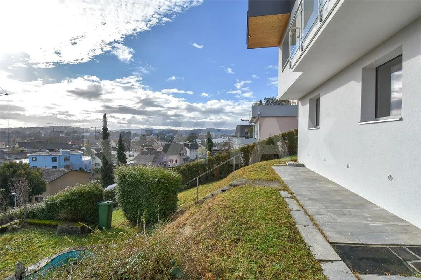 Exclusive living experience with panoramic views of the Alps - Photo 12 of 13