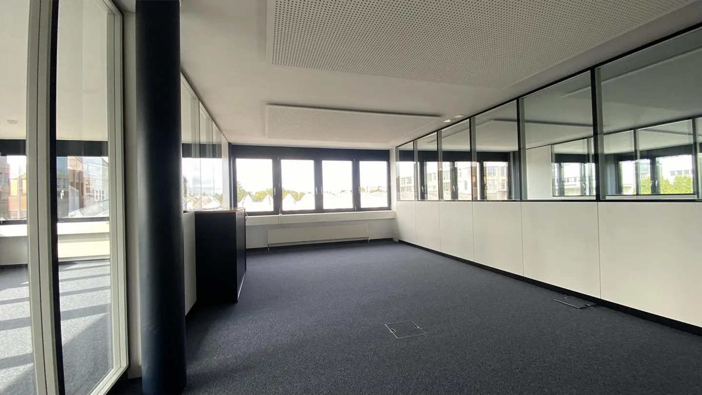 Modernste Büros und Gewerbe - Foto 14 von 29