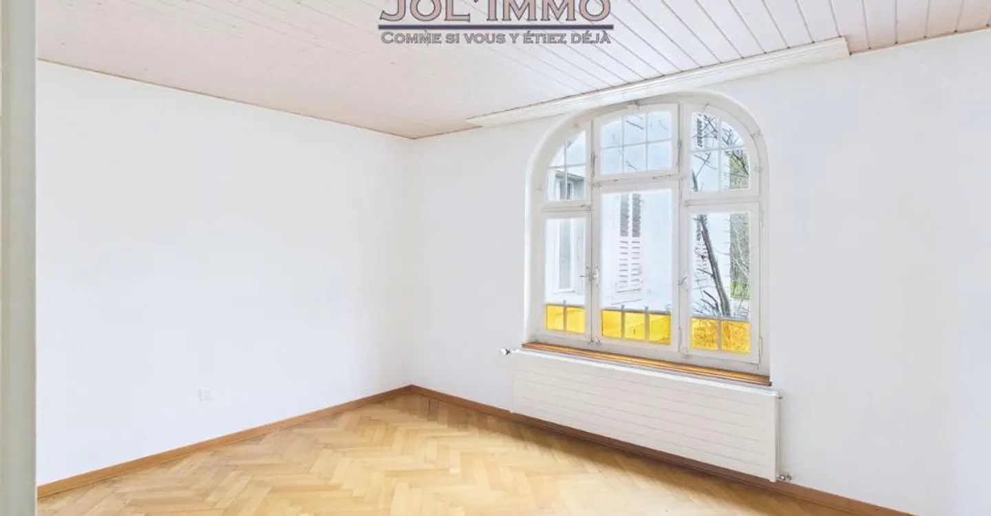 Charaktereigenschaft mit 3 Wohnungen und Baugrundstück in Perrefitte - Foto 9 von 11
