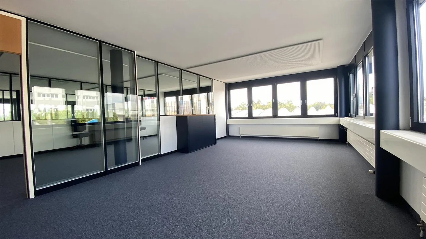 Modernste Büros und Gewerbe - Foto 16 von 29