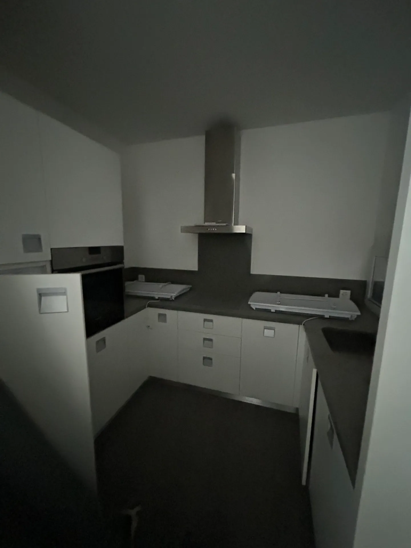 One-room apartment on the 1st floor in Minusio renovated - Photo 2 of 5