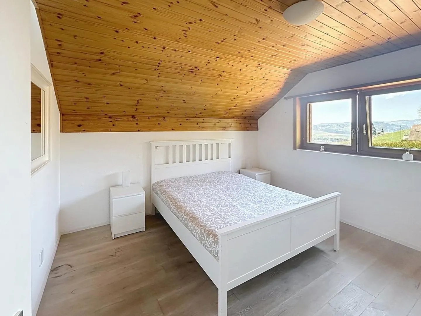 Charming Family Home in Chavannes - Photo 13 of 13