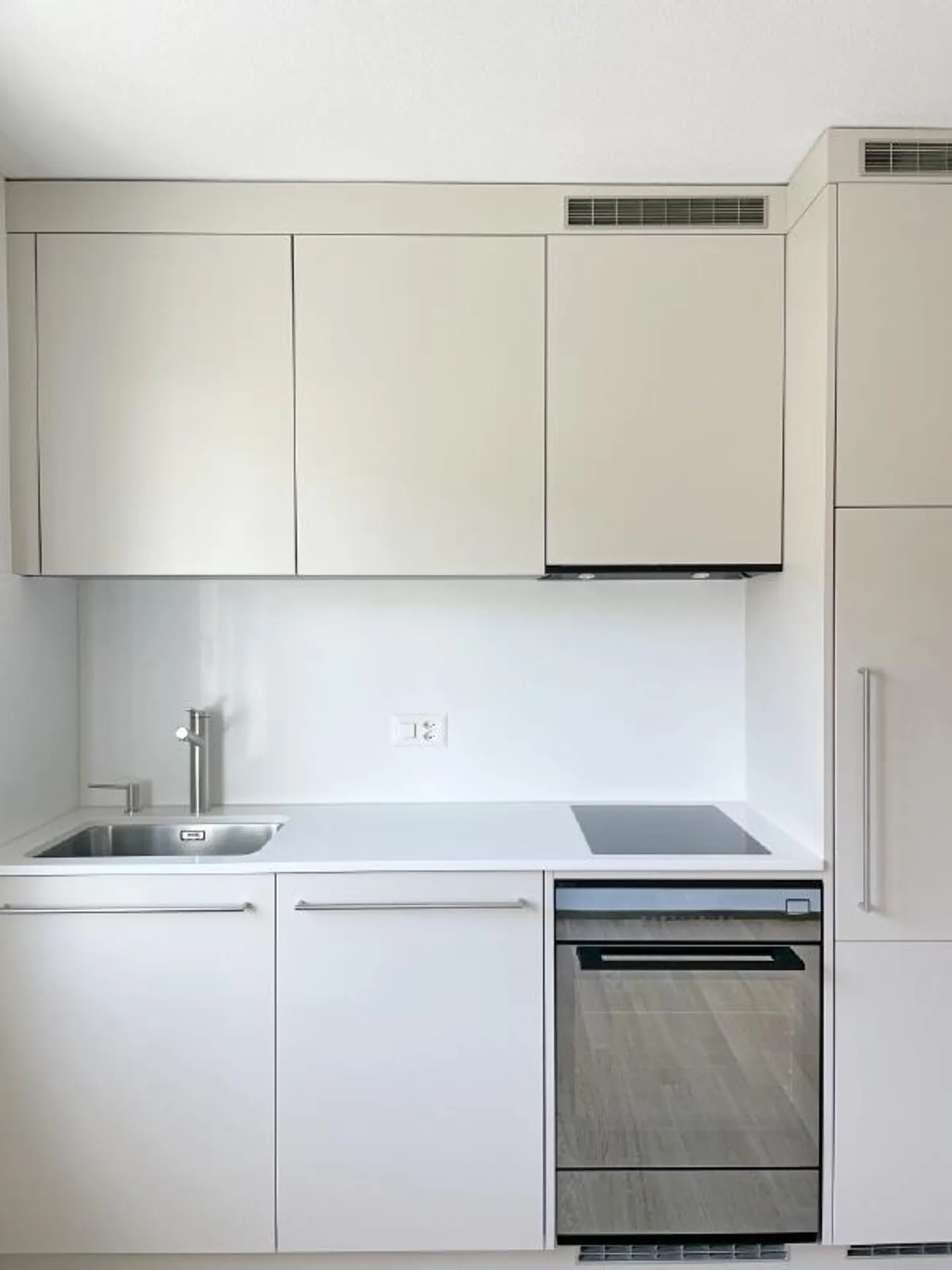 Willkommen an der Riedstrasse 7 - Foto 3 von 5