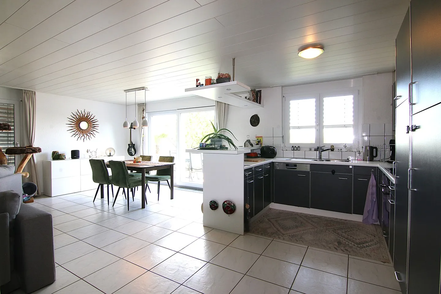 Unica casa unifamiliare di 3,5 stanze con vista e oasi benessere - Foto 10 di 21