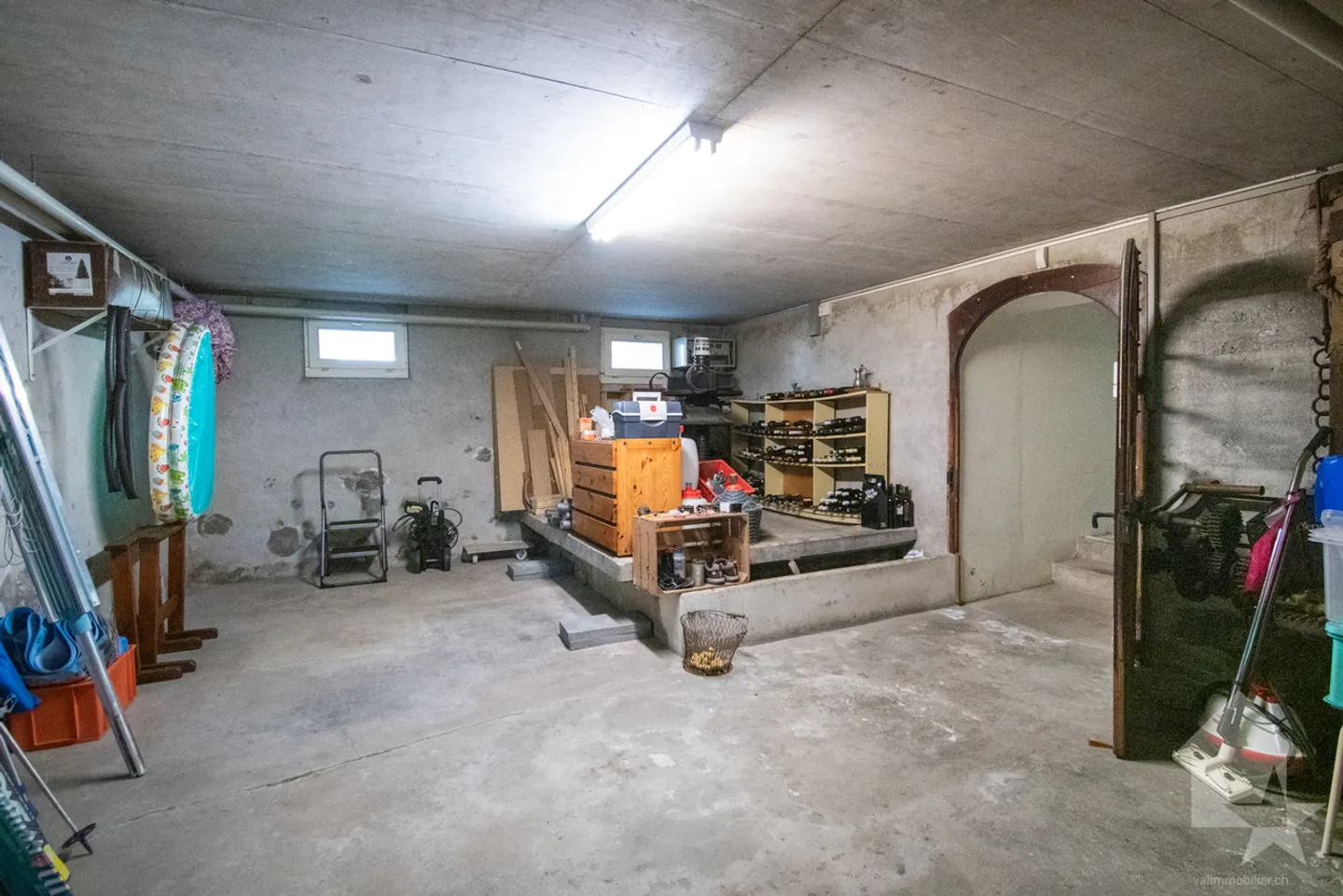 Chablais Vaudois - Villa and Agricultural Building Ideal for Horses - Photo 25 of 34