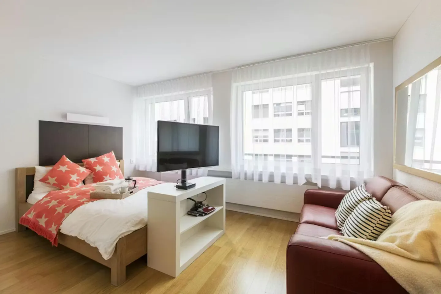 Modern Apartment in Basel - Photo 6 of 10