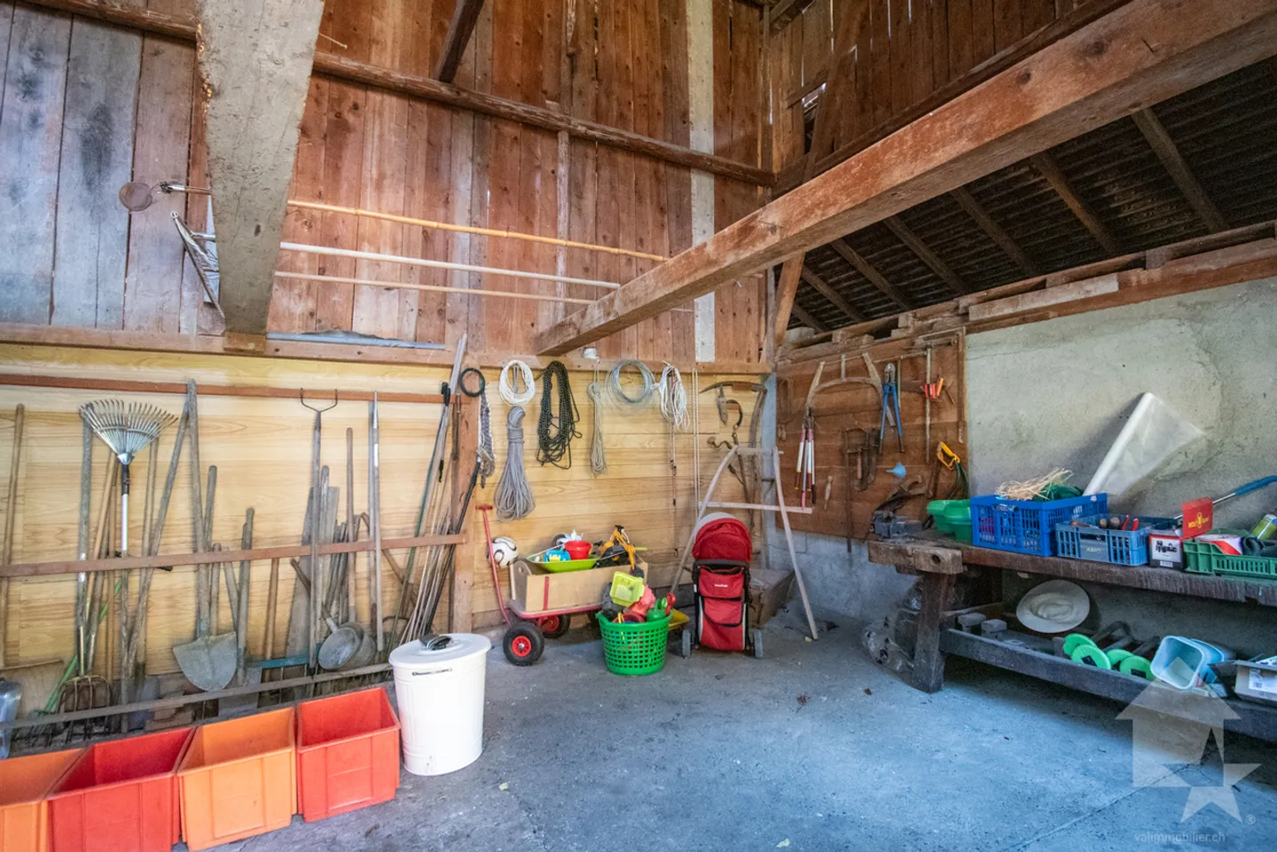 Chablais Vaudois - Villa and Agricultural Building Ideal for Horses - Photo 30 of 34