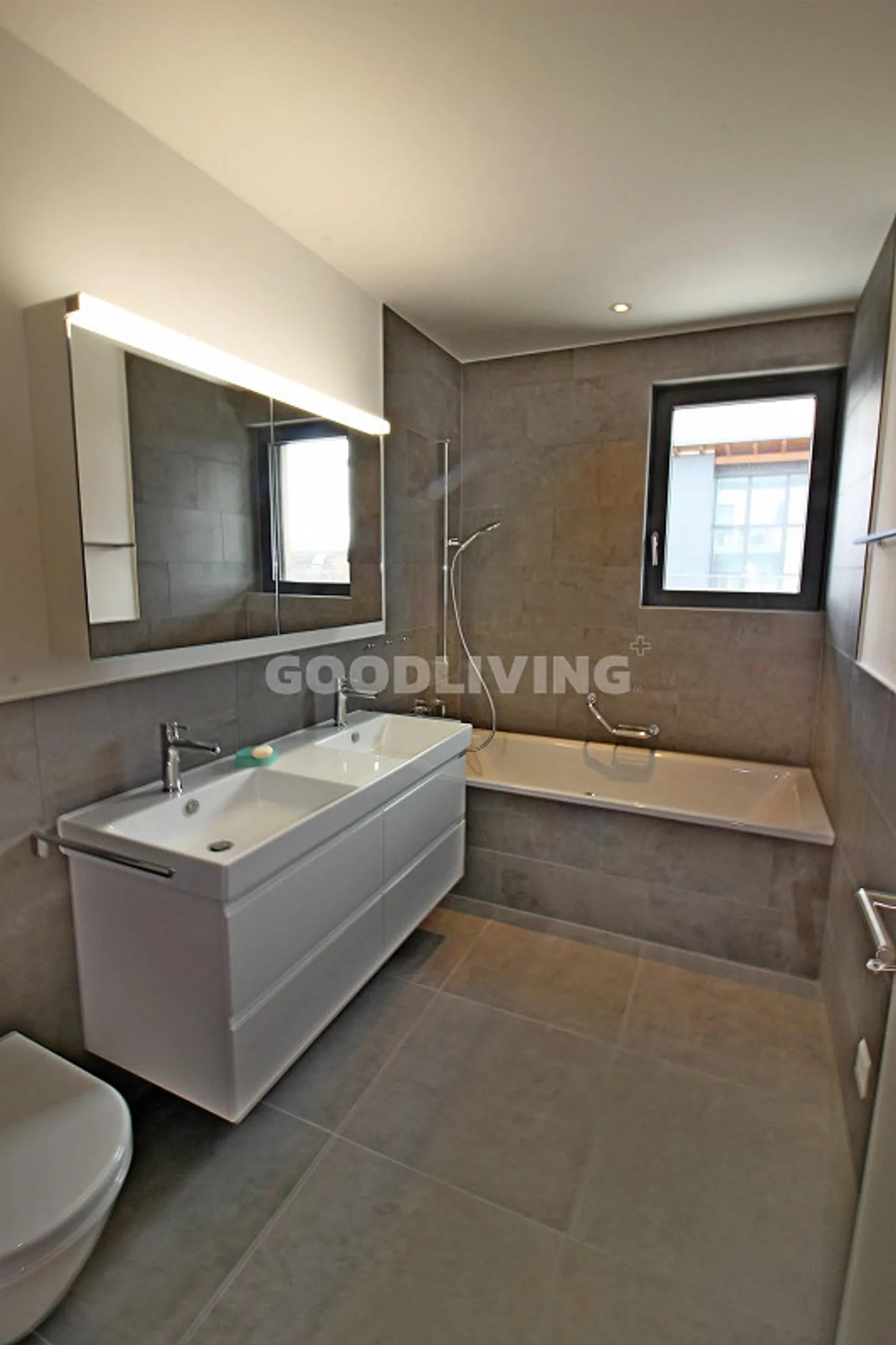 Modern and Quiet Living with a View of Lake Hallwil - Photo 7 of 7