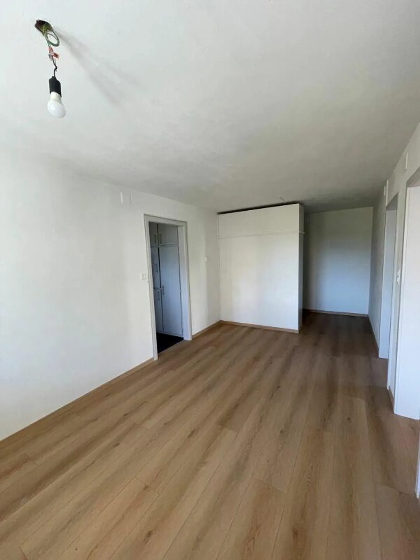Spacious 2 ½-room apartment near the center - Photo 5 of 13