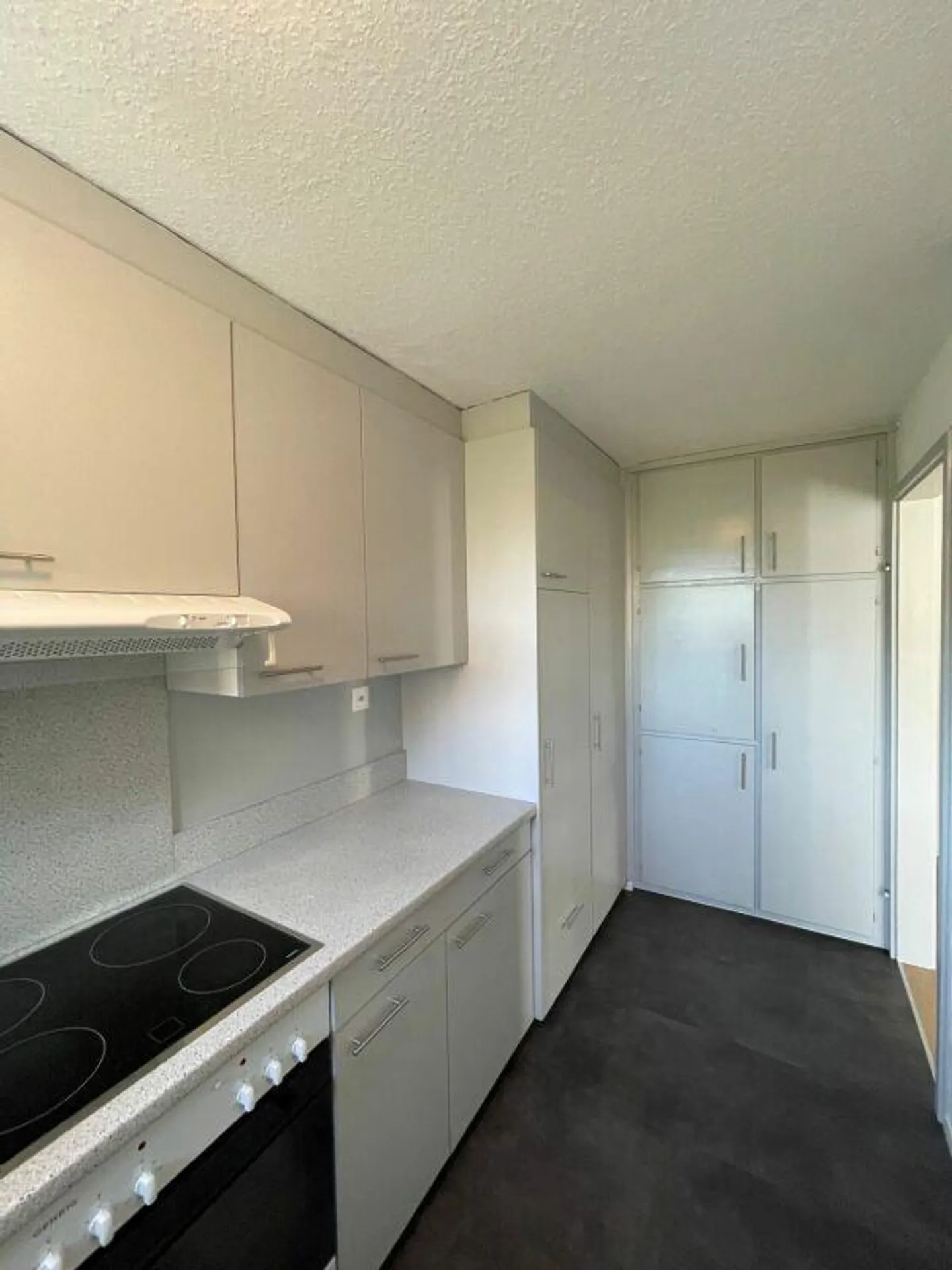 Spacious 2 ½-room apartment near the center - Photo 7 of 13