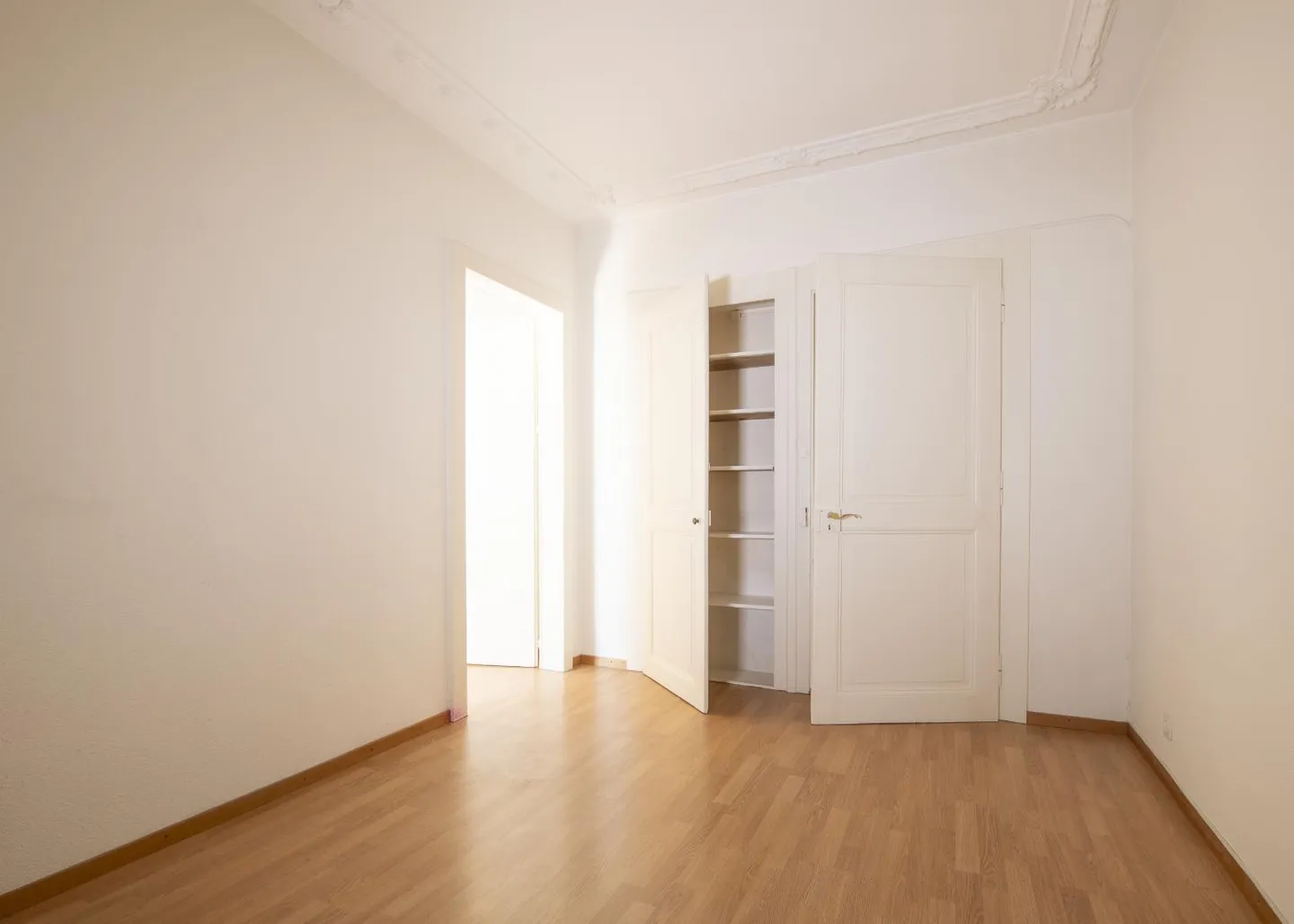 4.5 Room Apartment - Photo 4 of 7