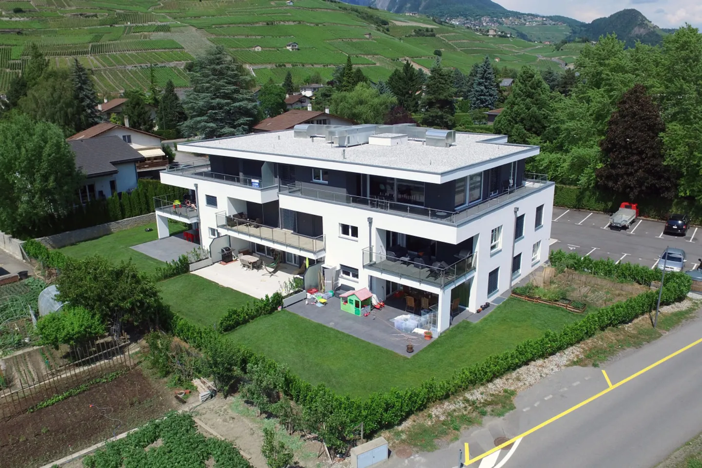 Appartamento in vendita - Foto 8 di 10