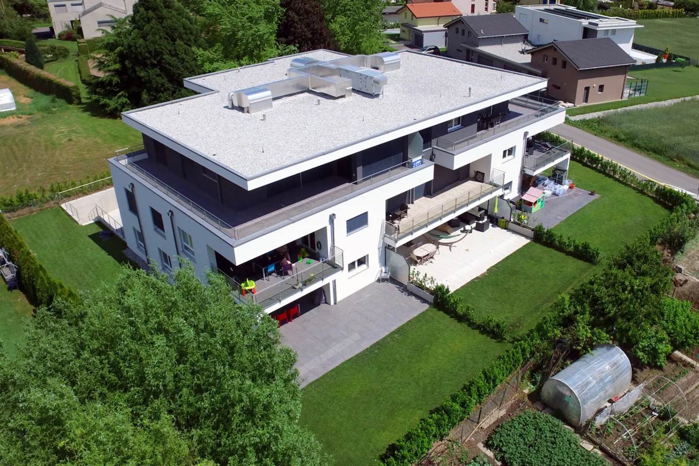 Appartamento in vendita - Foto 9 di 10