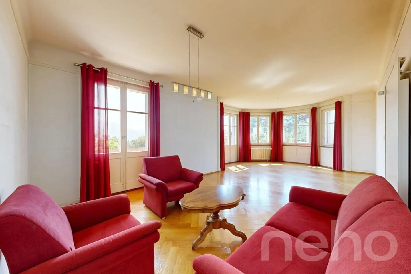 Art-Déco-Villa mit Garten - Foto 4 von 12