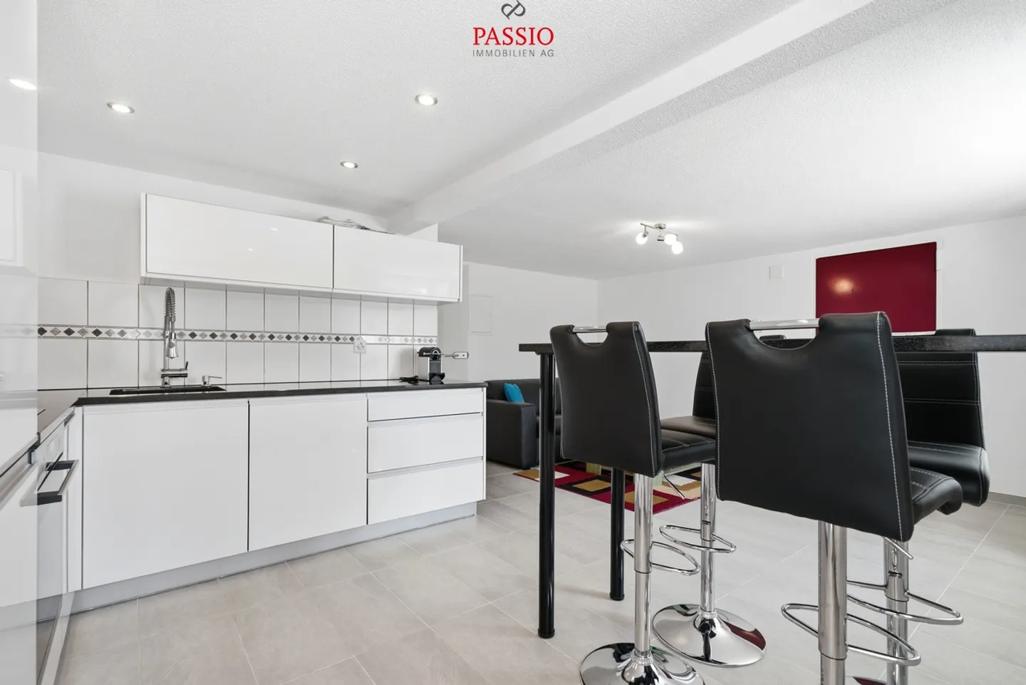 Furnished 2.5-room apartment with parking in a central and quiet location - Photo 6 of 10