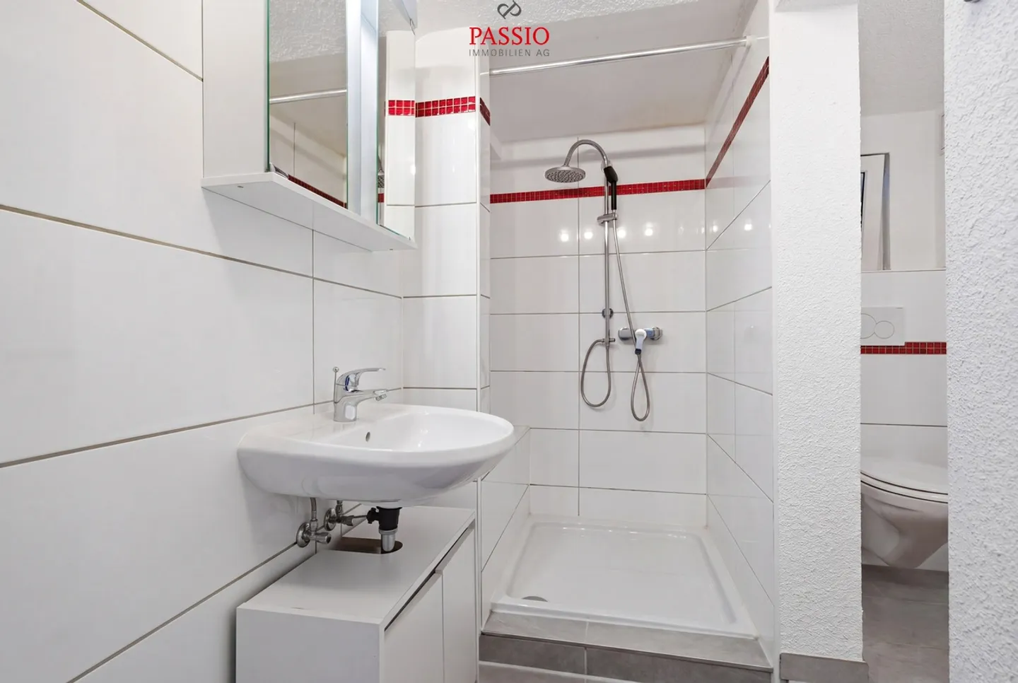 Furnished 2.5-room apartment with parking in a central and quiet location - Photo 7 of 10