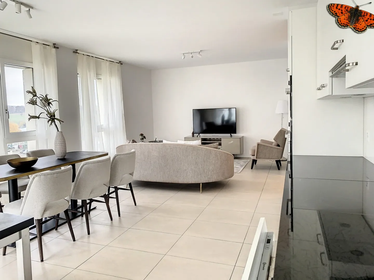 Appartement meublé à louer - Photo 2 sur 13