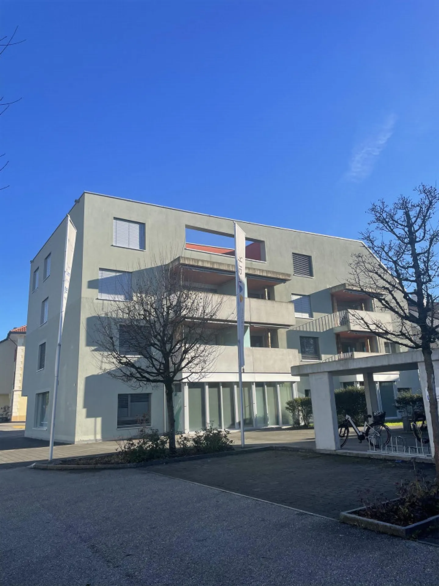 Topmoderne Attikawohnung mit grosser Terasse - Foto 7 von 7