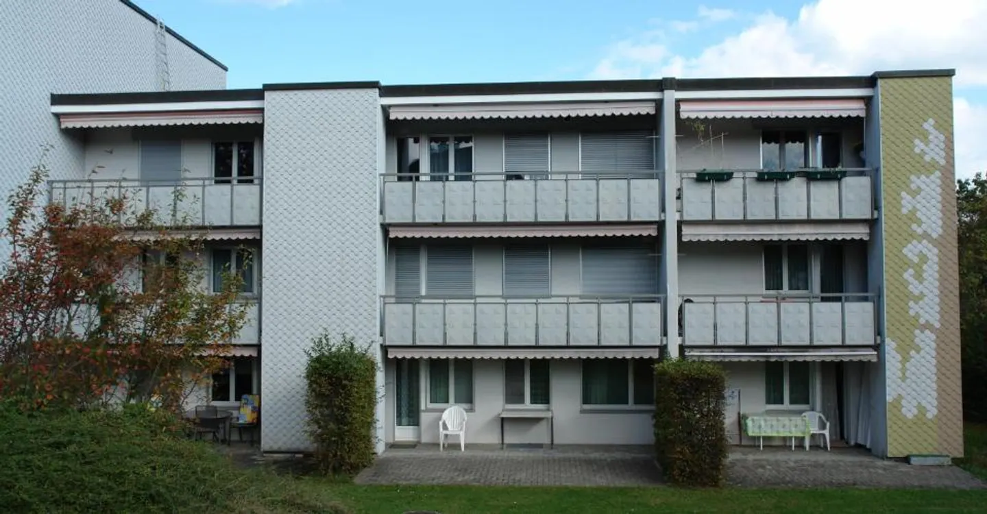 Charmante Wohnung mit Terrasse - Foto 2 von 5