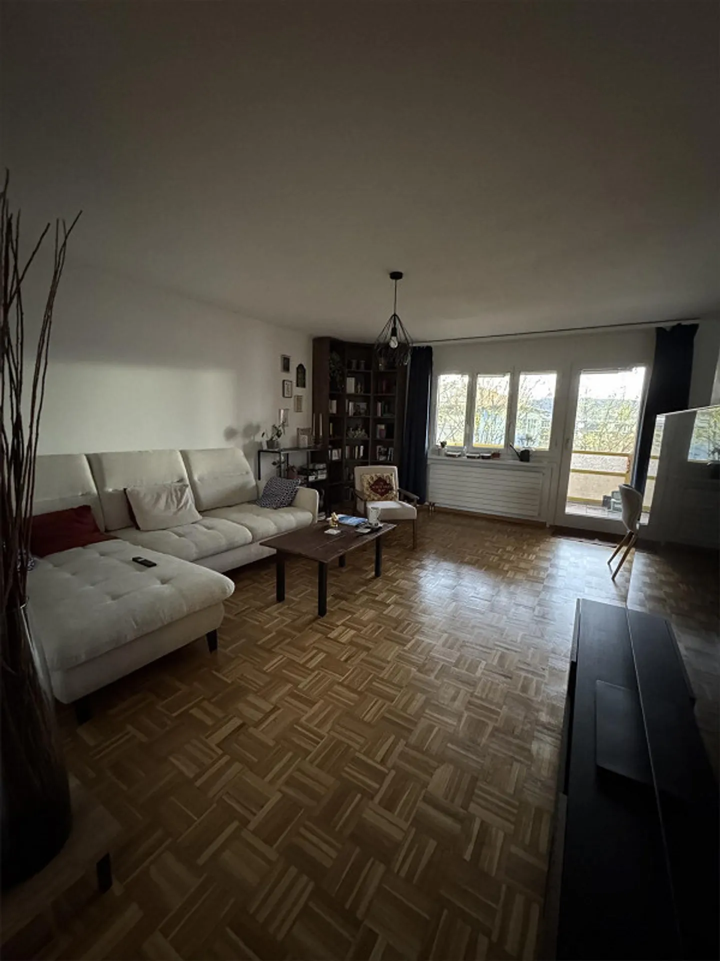 Helle 3.5-Zimmer-Wohnung in Schlieren - Foto 3 von 6