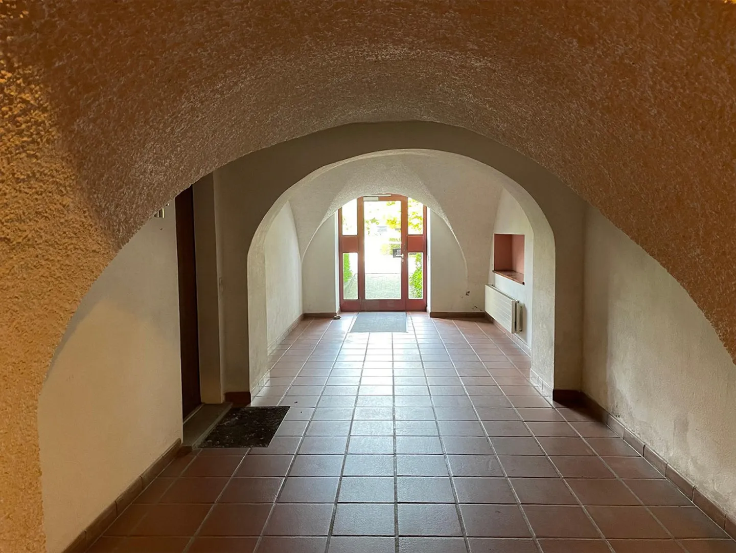 3.5-Room Maisonette with Lake View in Magadino - for Sale - Photo 3 of 12