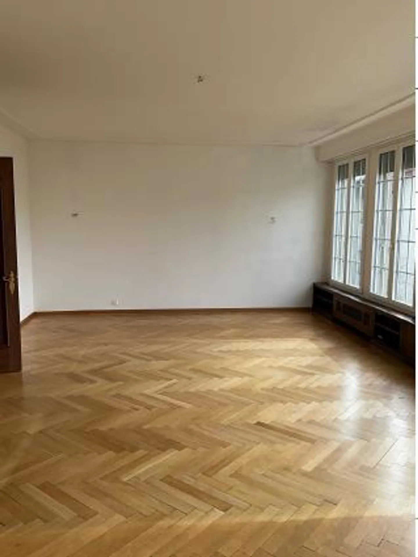 Befristete 4.5 Zimmerwohnung an der Bellerivestrasse 4 in Luzern - Foto 4 von 4