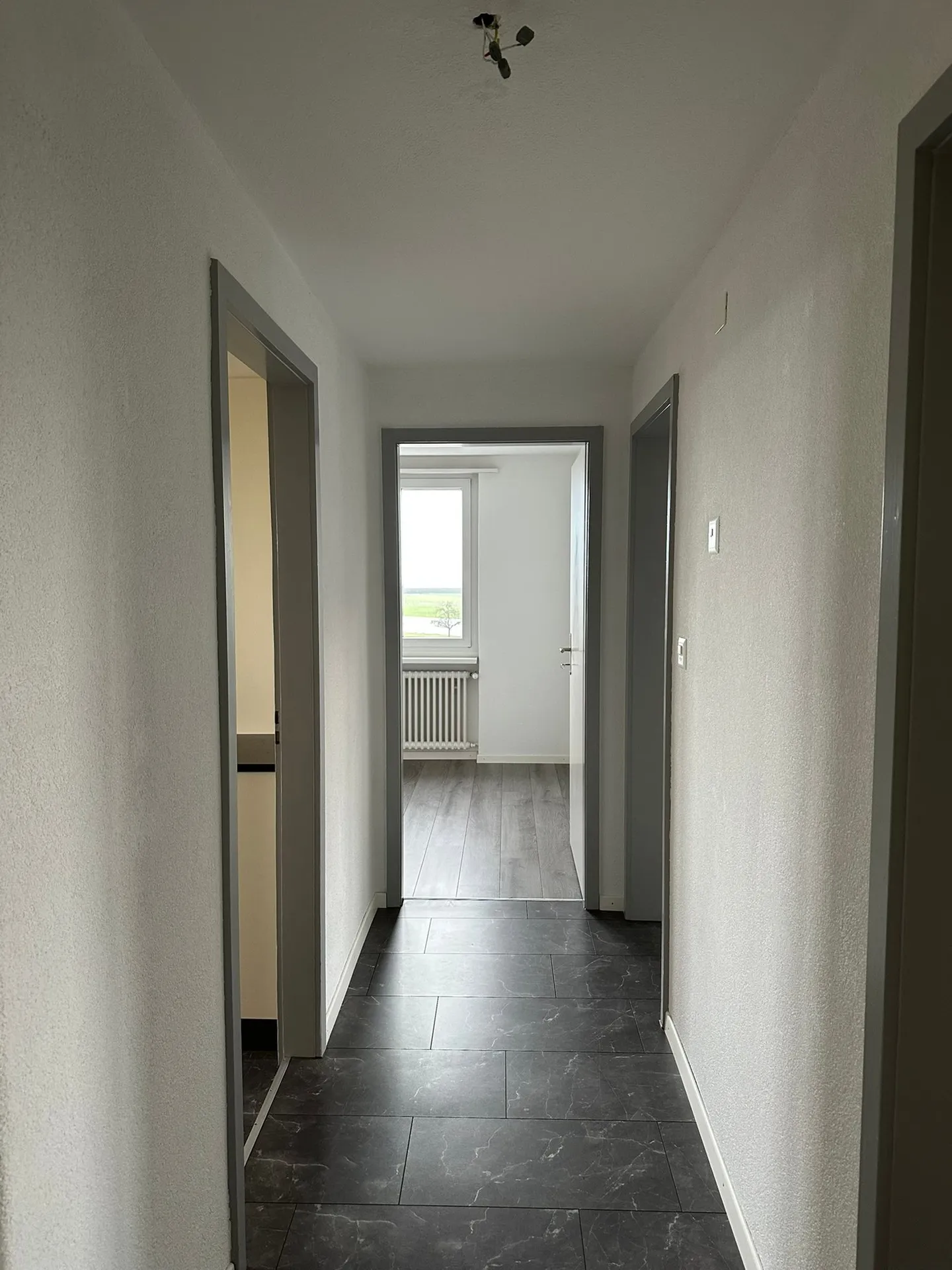 Appartamento Incantevole con Vista Lago - Foto 5 di 9