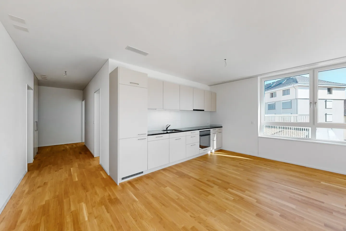 Modern Apartment in Neuhausen - Photo 1 of 5
