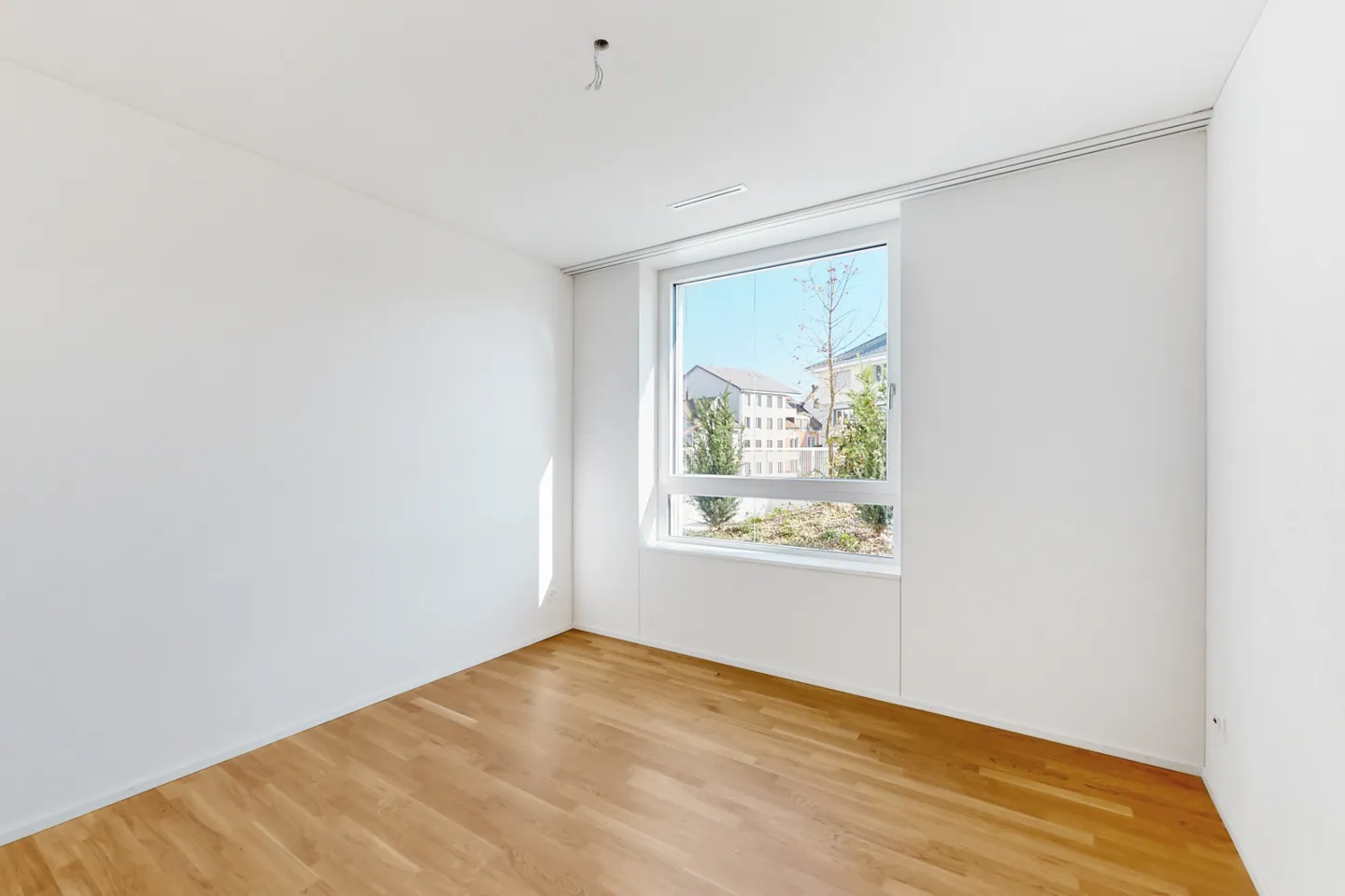 Modern Apartment in Neuhausen - Photo 4 of 5