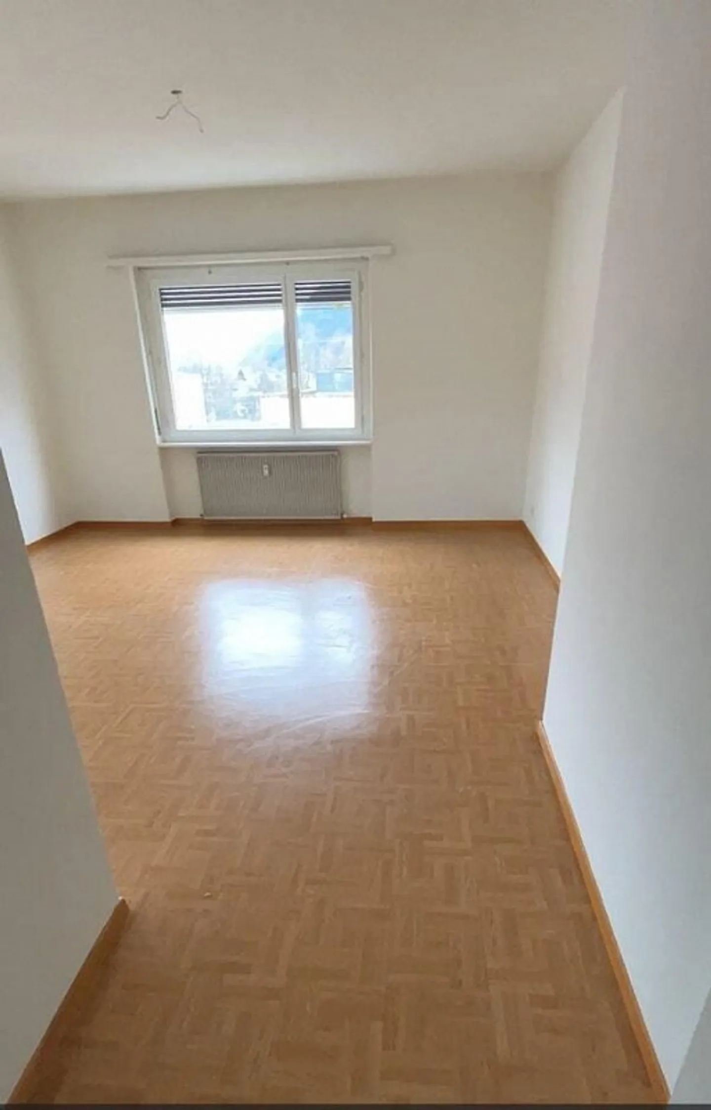 5.5 Room Apartment in Arbedo - Photo 8 of 11