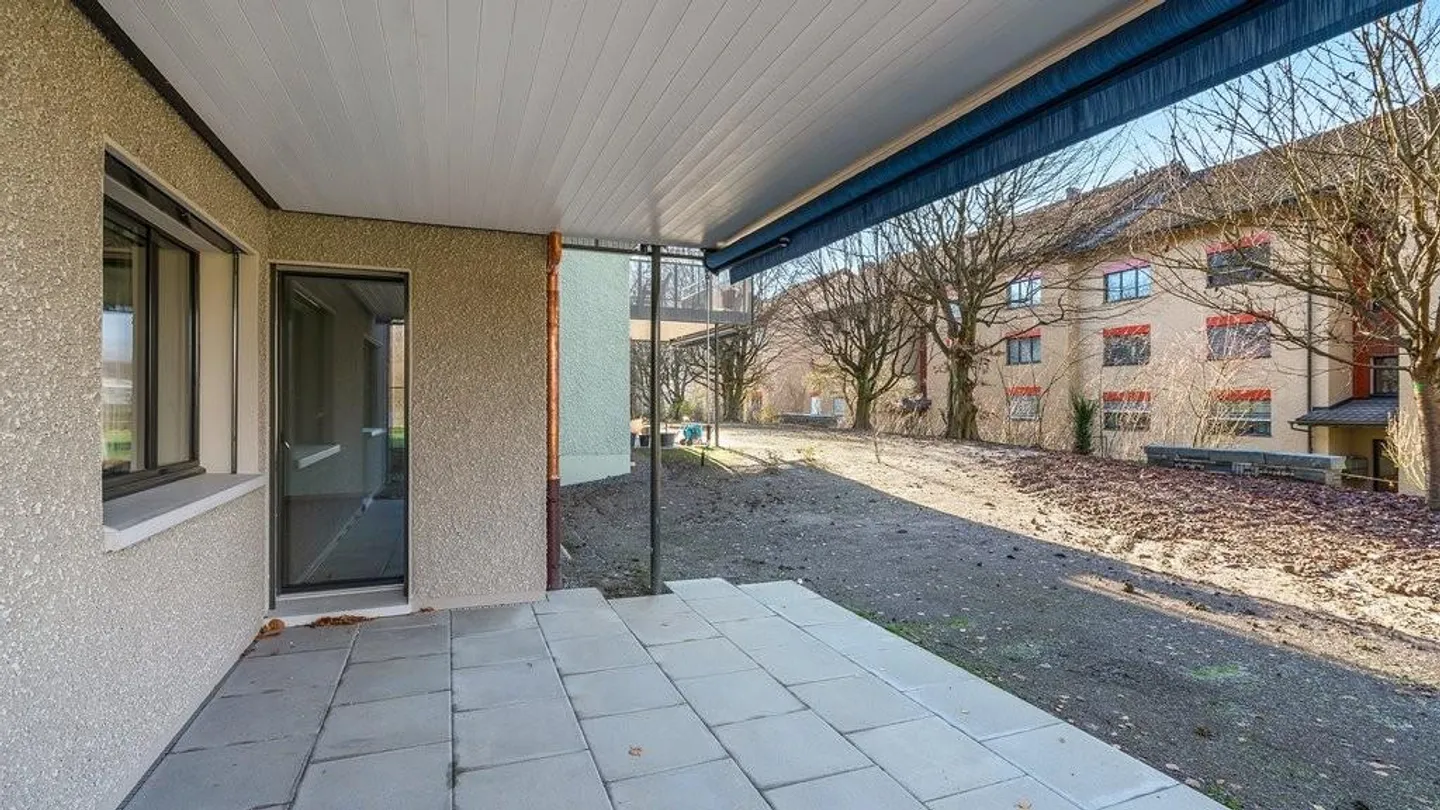 LOUER SANS CAUTION - Appartement familial rénové dans la verdure - Photo 11 sur 11