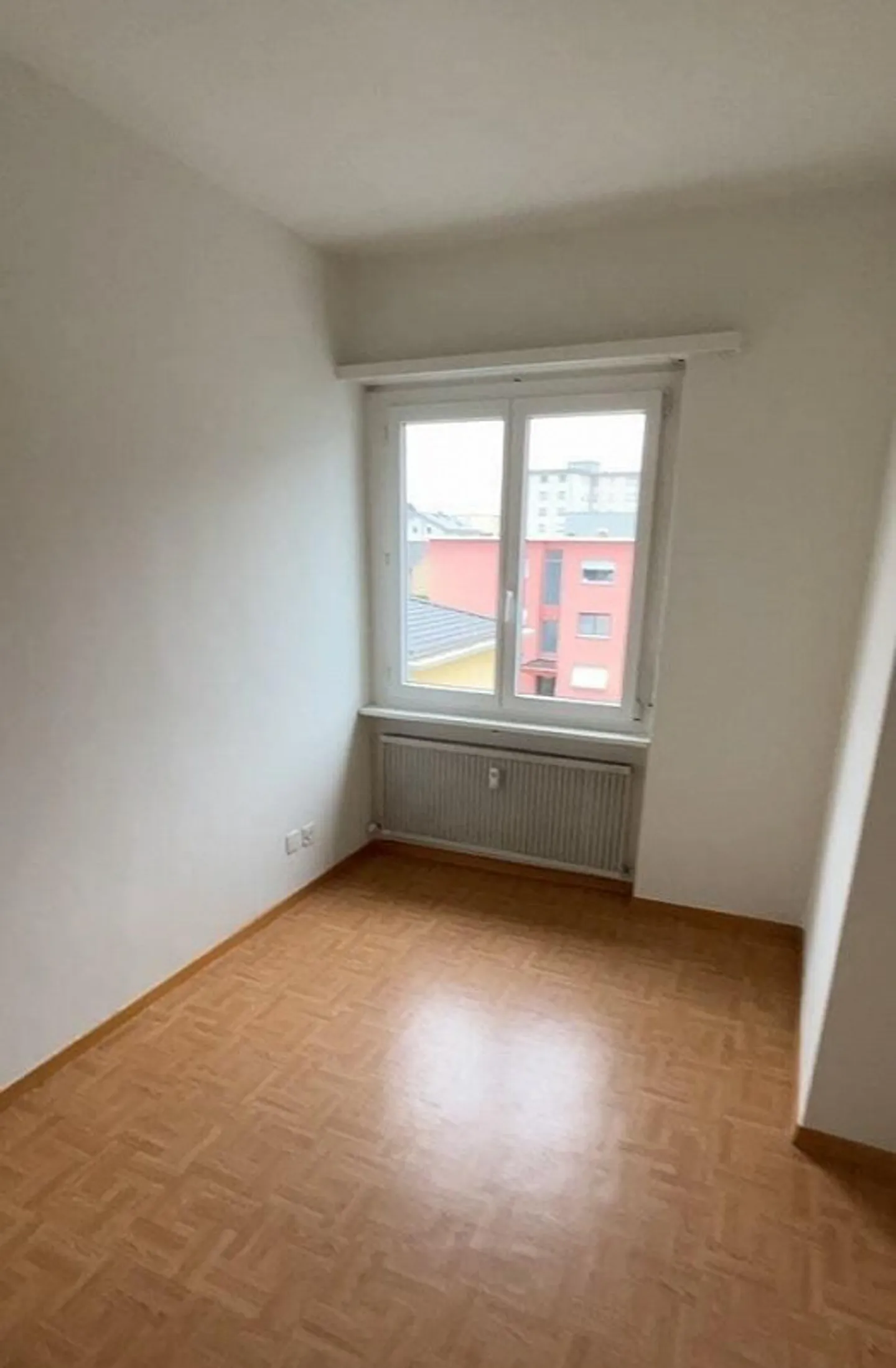 5.5 Room Apartment in Arbedo - Photo 7 of 11