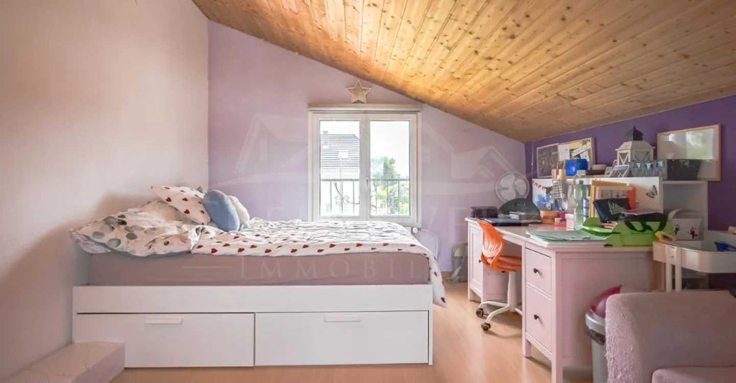Casa con 7 camere e riserva di costruzione di 1202m2 a Kappel SO - Foto 7 di 11