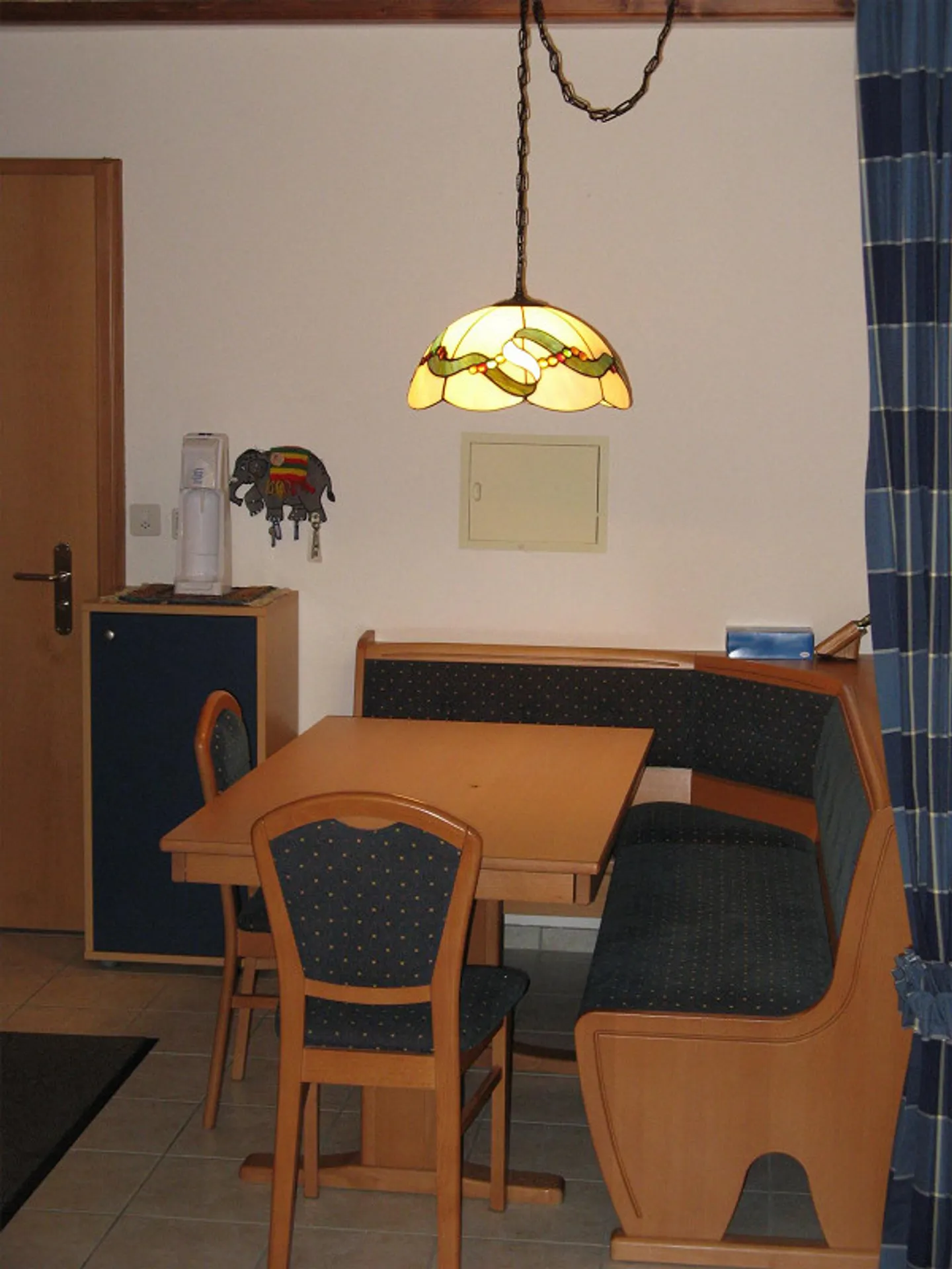 Charmante 2.5-Zimmer Ferienwohnung - Foto 4 von 7