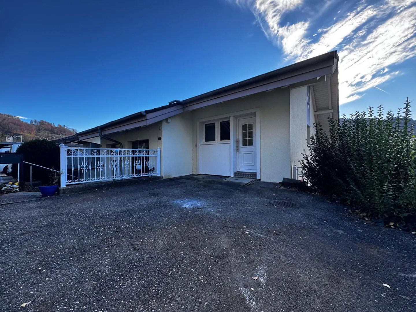 Semi-Detached House in Sunny Hillside Location with Great Views and Two Parking Spaces - Photo 1 of 27