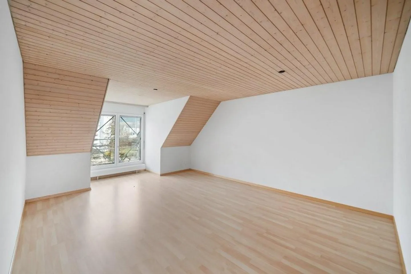 Vivere sopra i tetti di San Gallo - luminoso, centrale e affascinante! - Foto 2 di 7