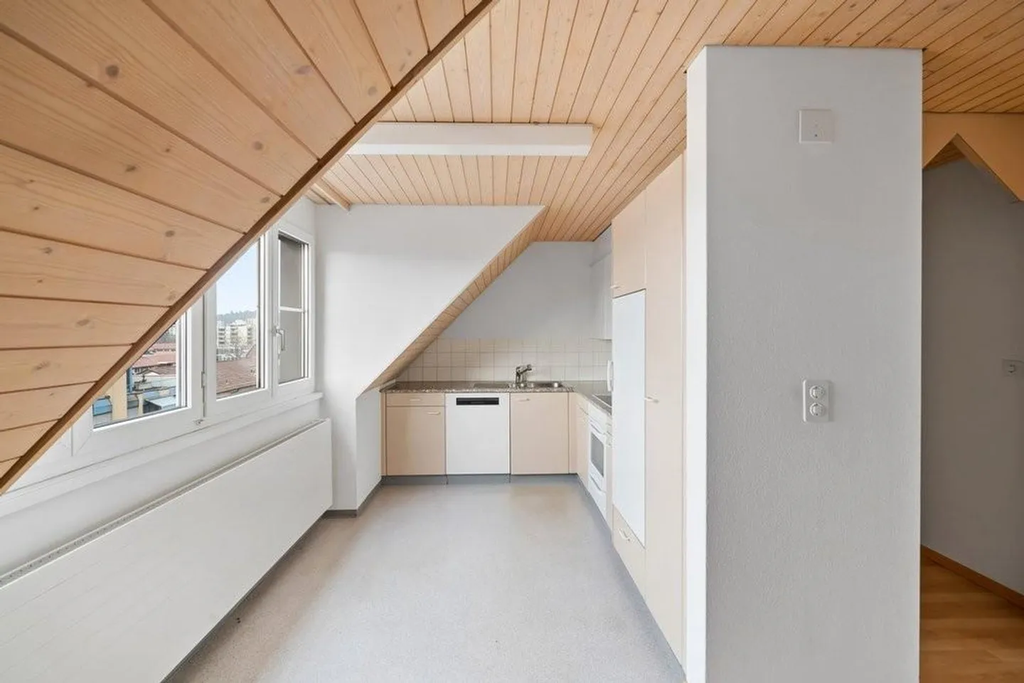 Vivere sopra i tetti di San Gallo - luminoso, centrale e affascinante! - Foto 5 di 7